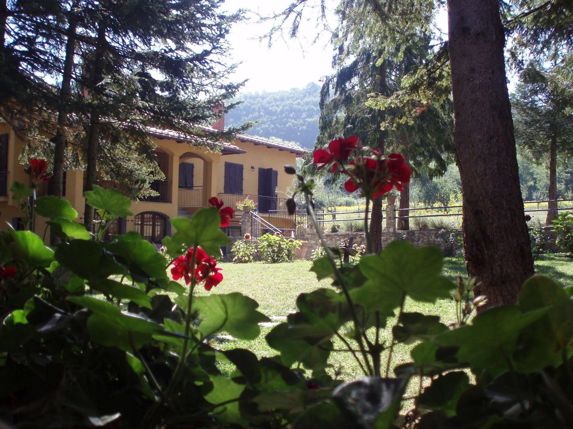 La Valle De' Medici Barberino di Mugello Luaran gambar